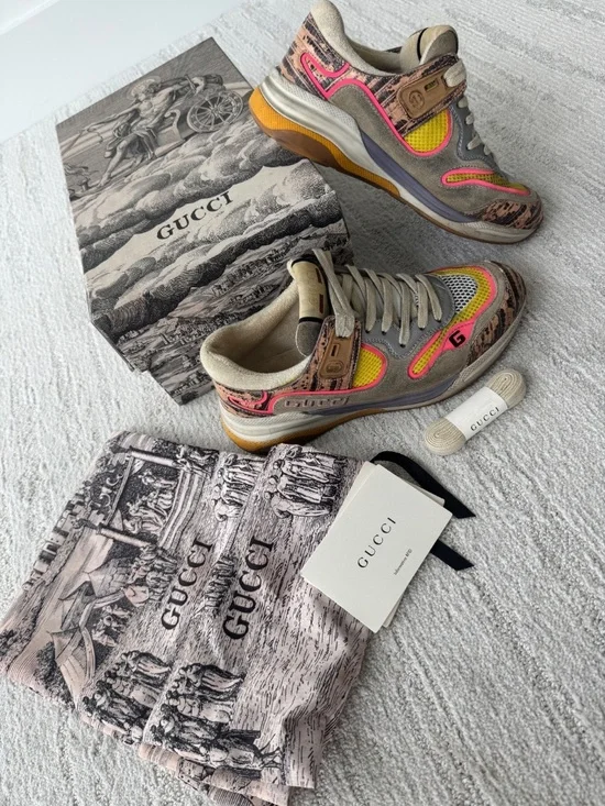 Gucci Suede Pattern Sneakers Women's Size 7-7.5 - Picture 3 of 8